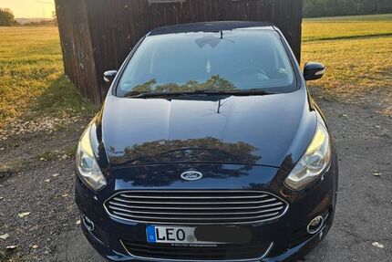 Ford S-Max 236.000 km 9.000 € Leonberg 71229