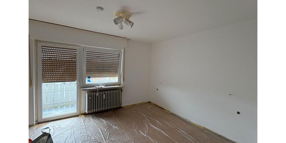 In Meßstetten: Großzügige, renovierte, helle Wohnung zimmer