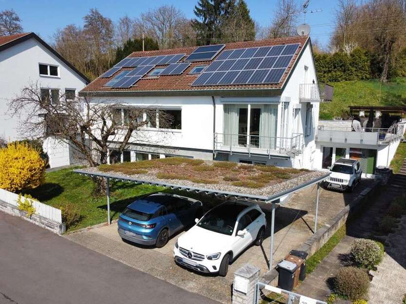 Haus zum Kaufen in Esslingen 1.149.000 € 320 m²