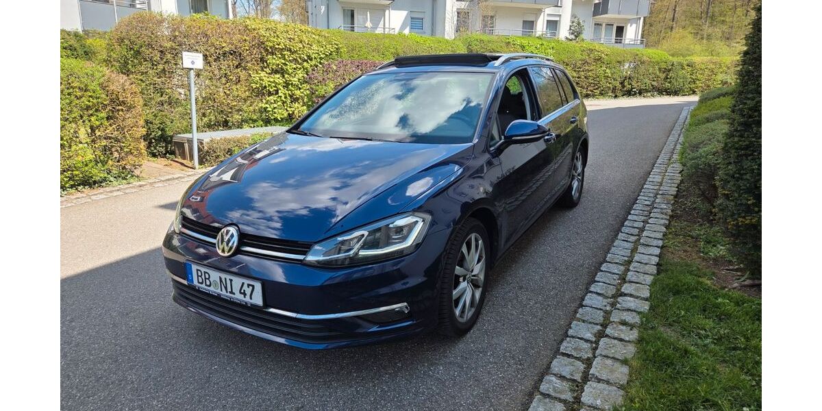VW Golf 124.900 km 15.700 &euro; GÄUFELDEN 71126