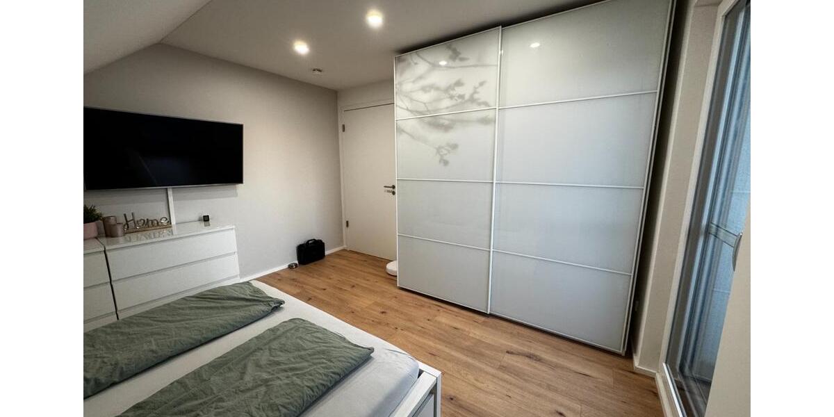 Dachgeschoßwohnung Rottenburg am Neckar - 3 Zimmer, 81 m&sup2;, 385.000&euro; | Angebot:24430120