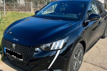 Peugeot 208 26.000 km 18.000 &euro; Stuttgart 70597