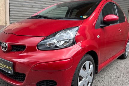Toyota Aygo (X) 75.666 km 5.995 € Altensteig 72213