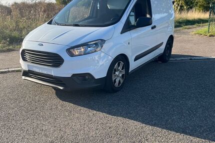 Ford Tourneo Courier 385.000 km 3.499 &euro; Calw 75365
