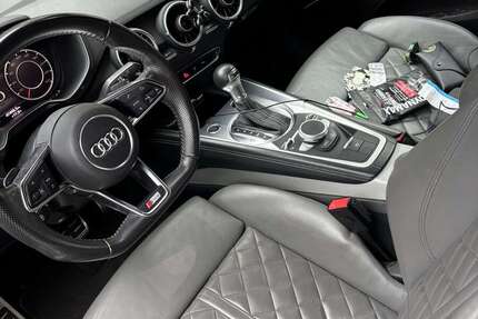 Audi TT 325.000 km 12.000 € Stuttgart 70435