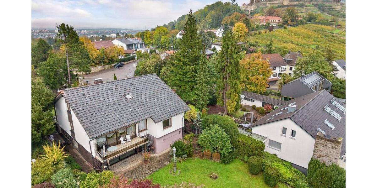 Einfamilienhaus Asperg - 9 Zimmer, 349 m&sup2;, 1.470.000&euro; | Angebot:23979719