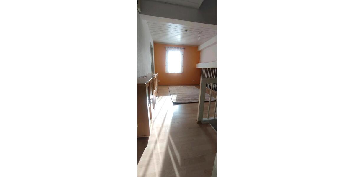 Doppelhaushälfte Bad Liebenzell - 4.5 Zimmer, 95 m&sup2;, 1.450&euro; | Angebot:27618976