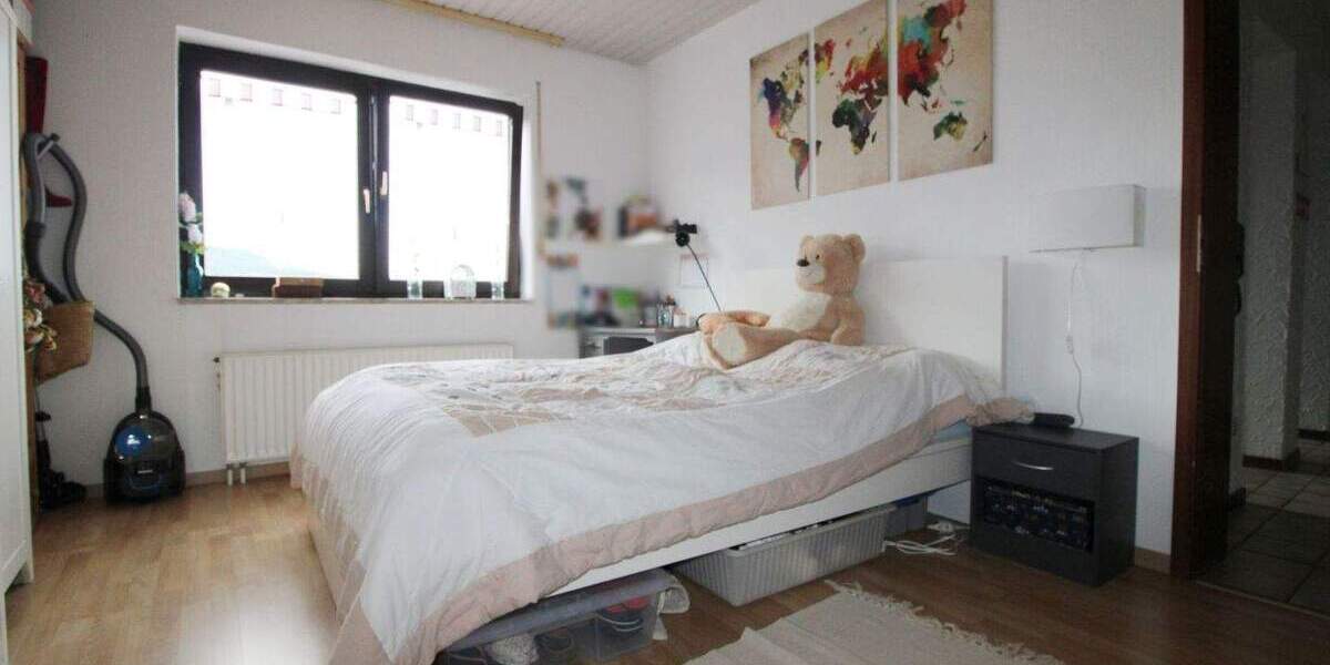 Einfamilienhaus Nagold Emmingen - 6 Zimmer, 136 m&sup2;, 395.000&euro; | Angebot:25706493