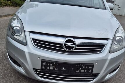 Opel Zafira 198.000 km 3.999 € möglingen 71696