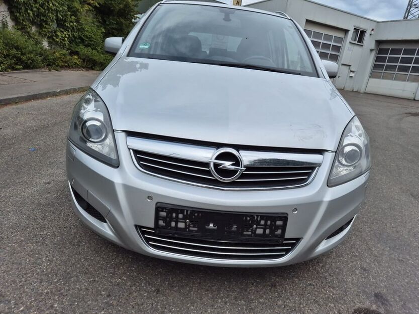 Opel Zafira 198.000 km 3.999 € möglingen 71696