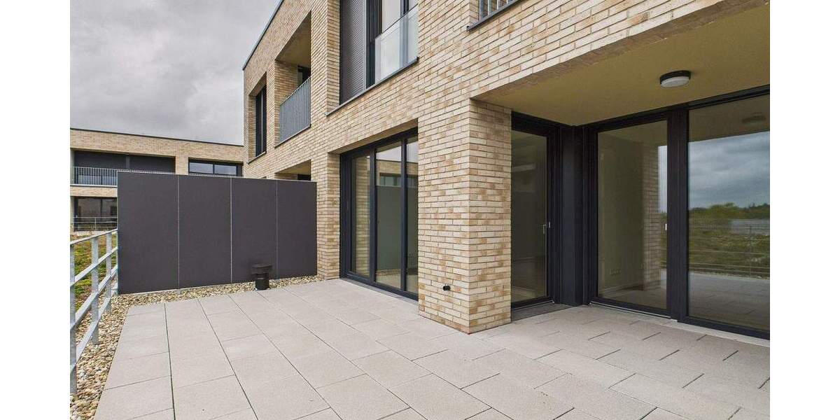 Etagenwohnung Sindelfingen Ost - 2 Zimmer, 71 m&sup2;, 1.330&euro; | Angebot:23222152