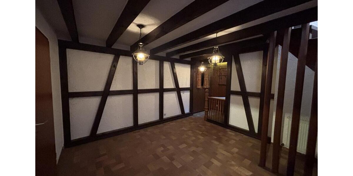 Bungalow Waiblingen Beinstein - 5.5 Zimmer, 156 m&sup2;, 2.050&euro; | Angebot:25541205