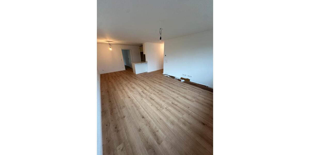 Erdgeschoßwohnung Rottenburg am Neckar - 3 Zimmer, 70 m&sup2;, 1.200&euro; | Angebot:24816025