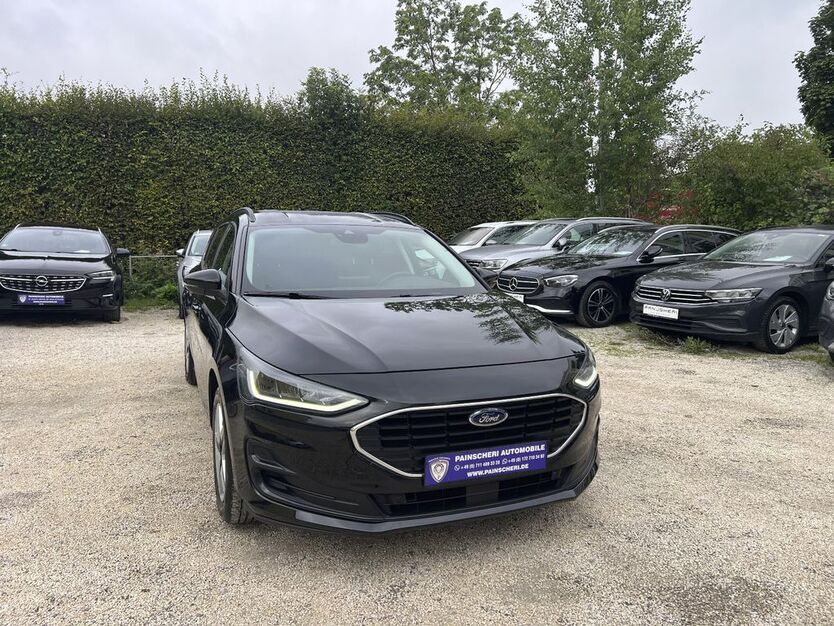 Ford Focus 91.000 km 12.999 € Stuttgart 70567