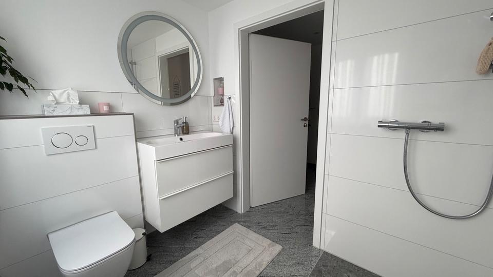 Reihenhaus Reutlingen Orschel-Hagen - 2.5 Zimmer, 82 m&sup2;, 349.000&euro; | Angebot:26817403