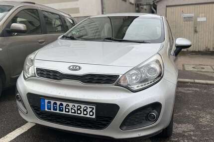 Kia Rio 64.231 km 9.990 &euro; Stuttgart 70182
