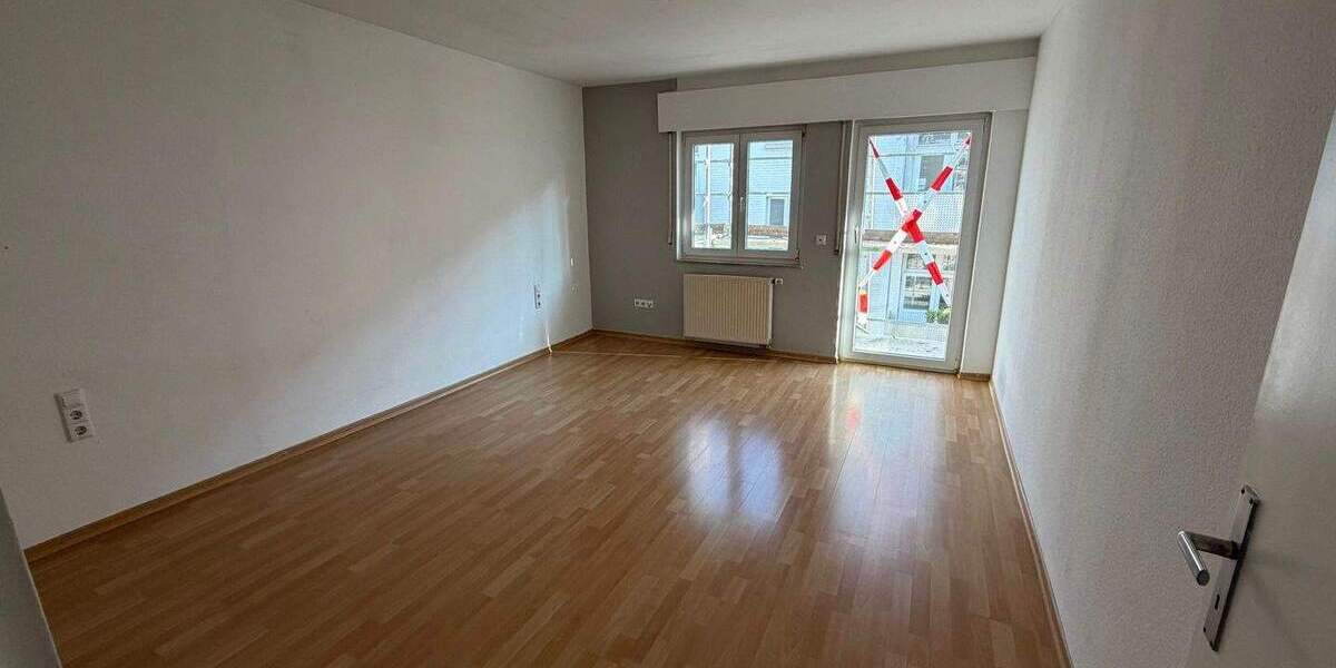 Etagenwohnung Stuttgart Süd - 3 Zimmer, 80 m&sup2;, 340.000&euro; | Angebot:25726987