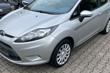 Ford Fiesta 44.000 km 4.550 &euro; Gerlingen 70839