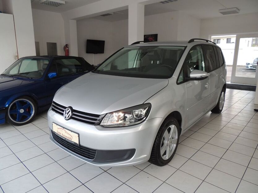 VW Touran 145.000 km 8.990 € Metzingen 72555