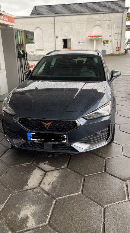 Cupra Leon 20.000 km 31.200 € Stuttgart 70327