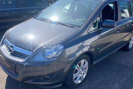 Opel Zafira 140.000 km 3.800 &euro; Markgröningen 71706