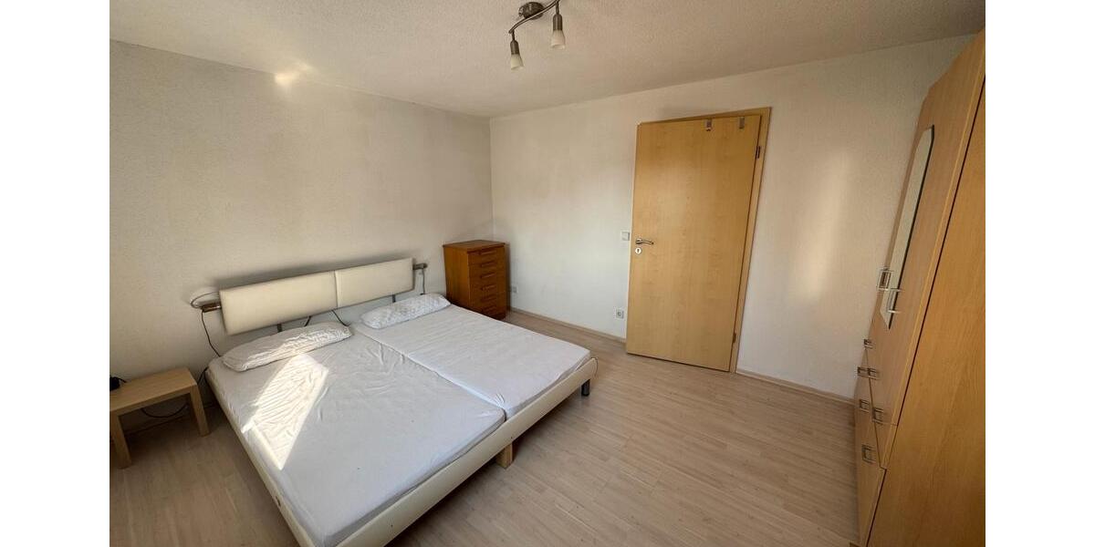 Erdgeschoßwohnung Tamm - 1 Zimmer, 16 m&sup2;, 450&euro; | Angebot:25457025