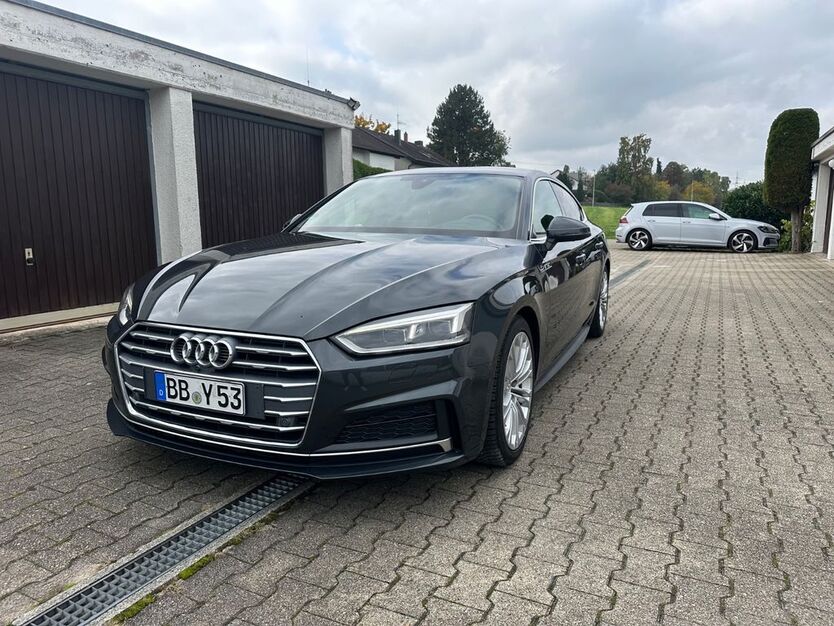 Audi A5 160.000 km 20.899 € Stuttgart 70569