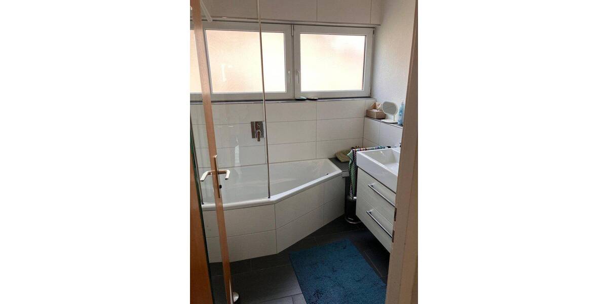 Etagenwohnung Filderstadt Harthausen - 4 Zimmer, 87 m&sup2;, 310.000&euro; | Angebot:26805217