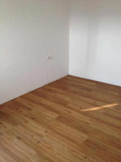 Dachgeschoßwohnung Esslingen am Neckar Brühl - 4 Zimmer, 70 m&sup2;, 817&euro; | Angebot:24625244