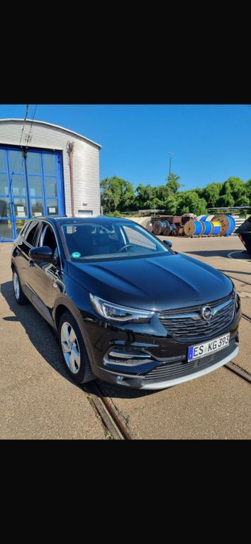 Opel Grandland (X) 90.000 km 16.850 € Esslingen 73728