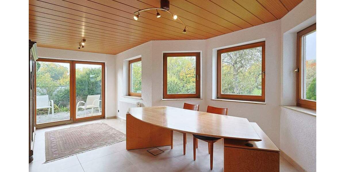 Großzügige Doppelhaushälfte mit Wohlfühlambiente und durchdachtem Raumkonzept 4 zimmer