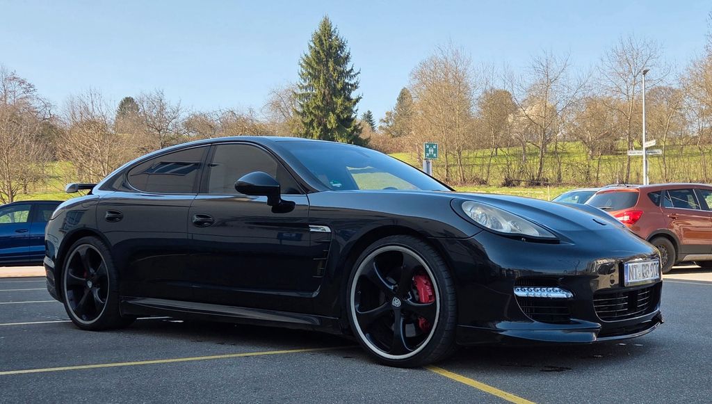 Porsche Panamera 180.000 km 35.000 &euro; Nürtingen 72622