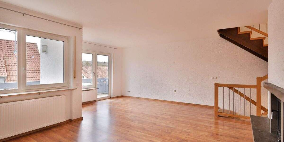 Doppelhaushälfte Weissach - 6 Zimmer, 160 m&sup2;, 550.000&euro; | Angebot:25771593