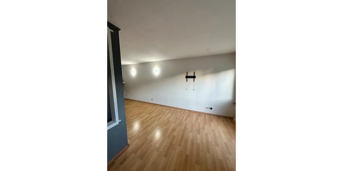 Terrassenwohnung Sindelfingen Eichholz - 2 Zimmer, 54 m&sup2;, 1.000&euro; | Angebot:26348725