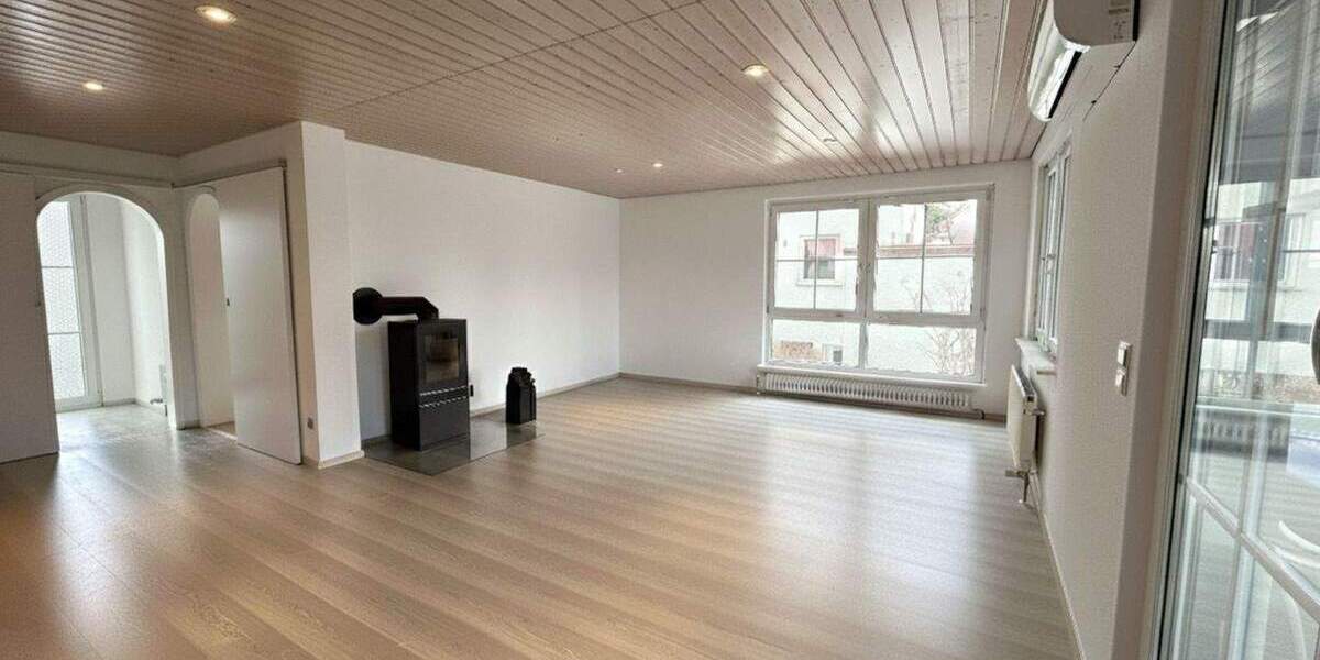 Etagenwohnung Esslingen am Neckar Berkheim - 2 Zimmer, 71 m&sup2;, 289.000&euro; | Angebot:24547851