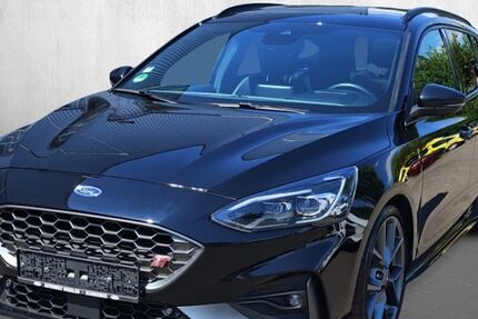 Ford Focus 98.798 km 23.990 € Ludwigsburg 71636