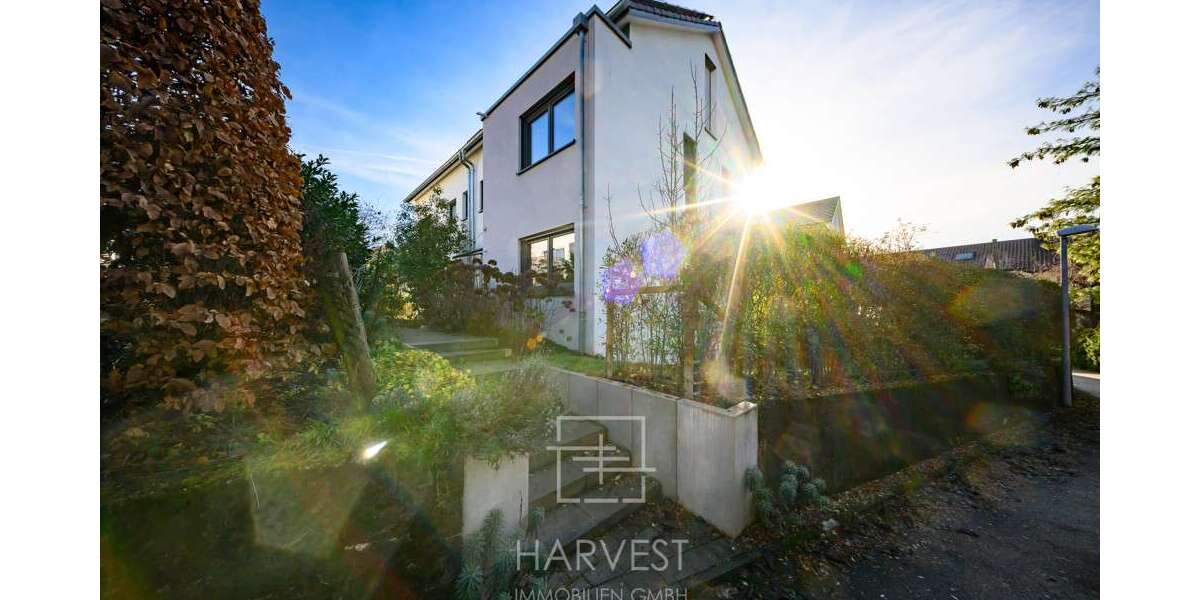 Haus zum Kaufen in Stuttgart 925.000 € 154.69 m² 5 zimmer