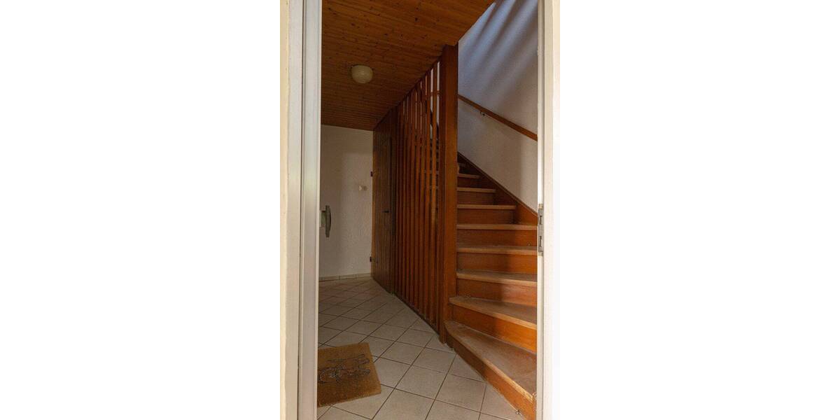 Doppelhaushälfte Sindelfingen Mitte - 6 Zimmer, 104 m&sup2;, 520.000&euro; | Angebot:26819213