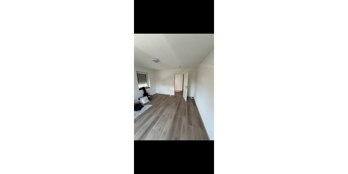 Etagenwohnung Reutlingen Altenburg - 2 Zimmer, 65 m&sup2;, 850&euro; | Angebot:27577623