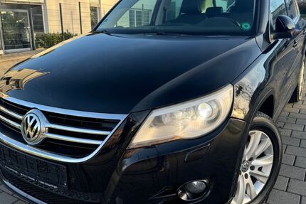 VW Tiguan 233.000 km 4.980 &euro; Holzgerlingen 71088