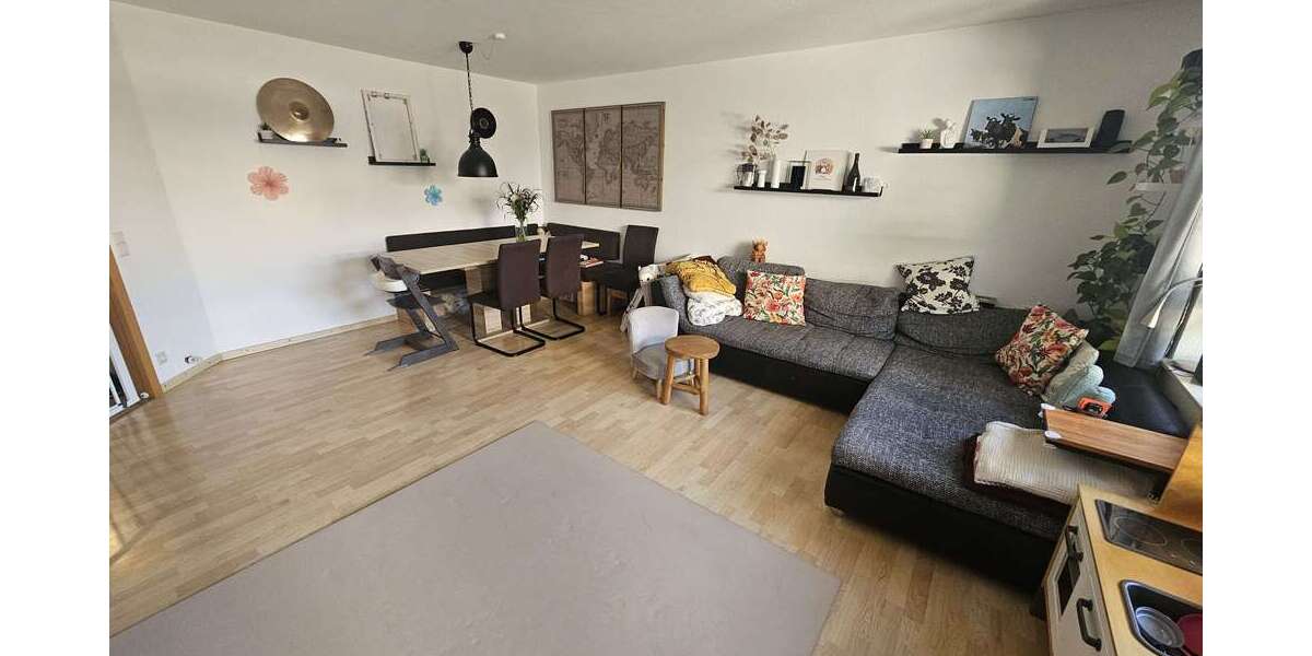 Etagenwohnung Gerlingen - 3 Zimmer, 75 m&sup2;, 305.000&euro; | Angebot:27666595