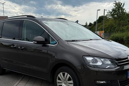VW Sharan 263.000 km 13.900 € Ehningen 71139