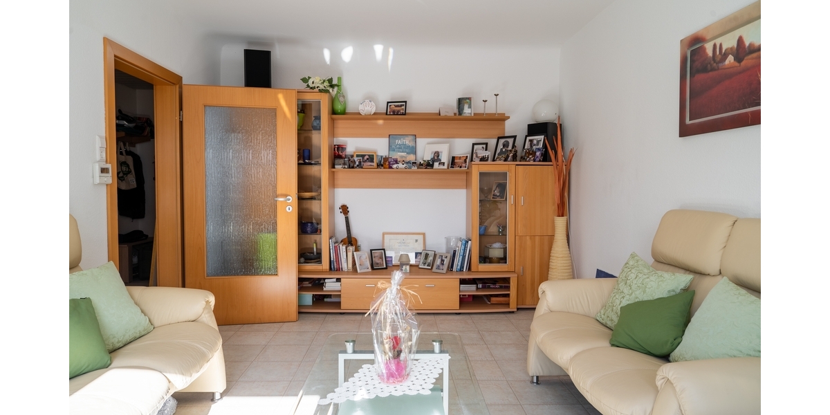 85 m² Wohnglück: 4-Zimmer-Wohnung mit Stellplatz - 4- Fellbach | Angebot:27616485