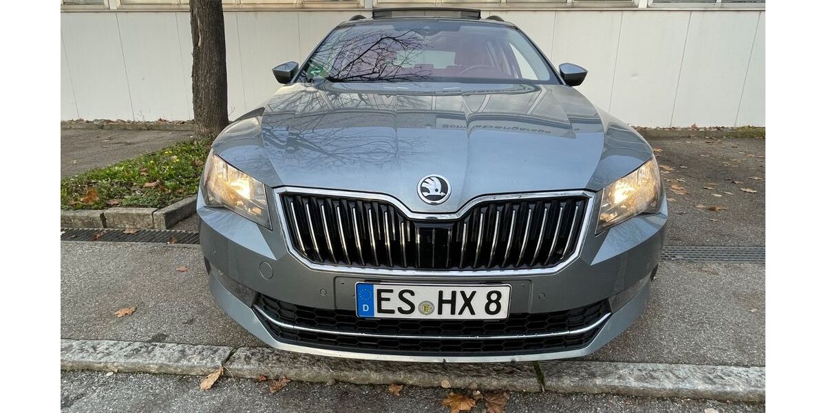 Skoda Superb 266.000 km 10.500 &euro; Esslingen 73728