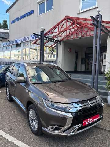 Mitsubishi Outlander 103.200 km 18.900 € Asperg 71679