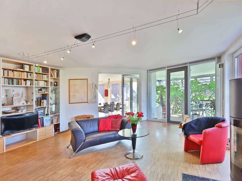 Haus zum Kaufen in Waldenbuch 1.398.000 € 330 m²