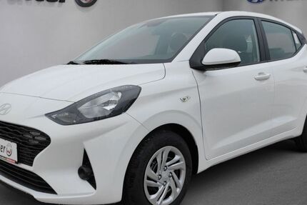 Hyundai i10 10.000 km 13.990 &euro; Pforzheim 75177