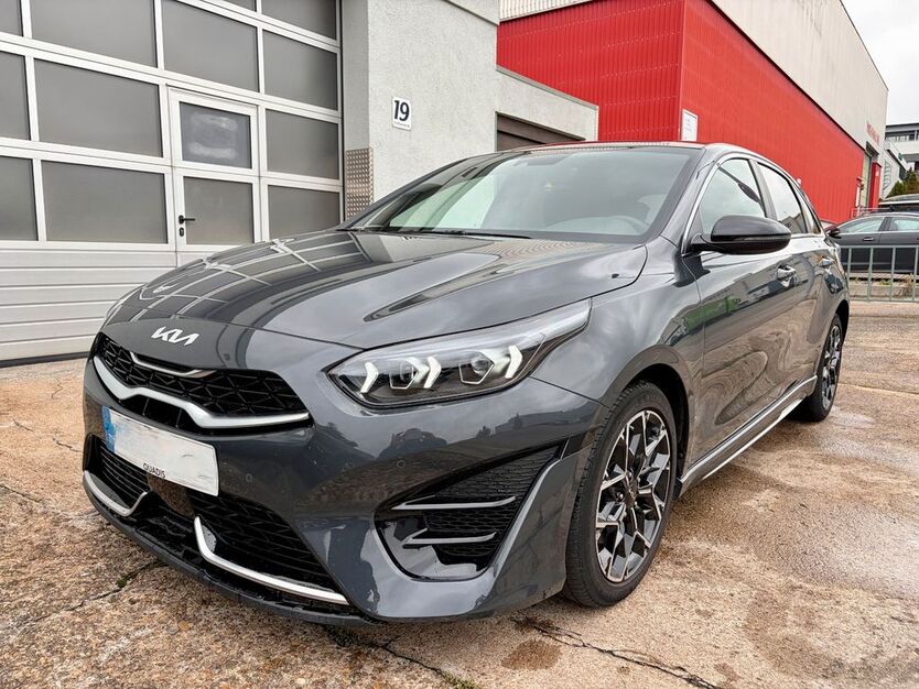 Kia ceed / Ceed 19.600 km 24.900 € Filderstadt 70794
