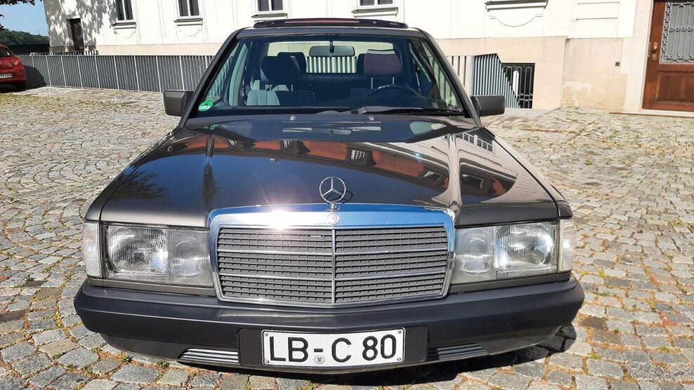 Mercedes-Benz 190 341.000 km 5.800 € Freiberg/N 71691