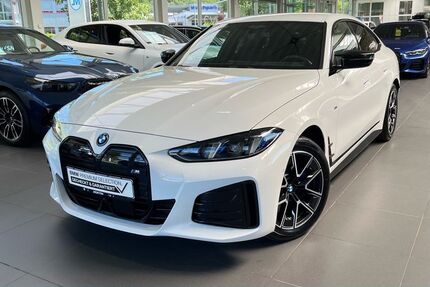BMW i4 24.295 km 59.890 &euro; Tübingen 72072